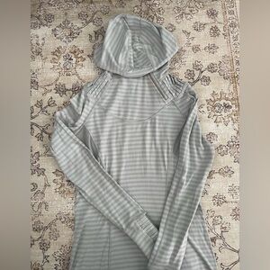 Lululemon hooded top